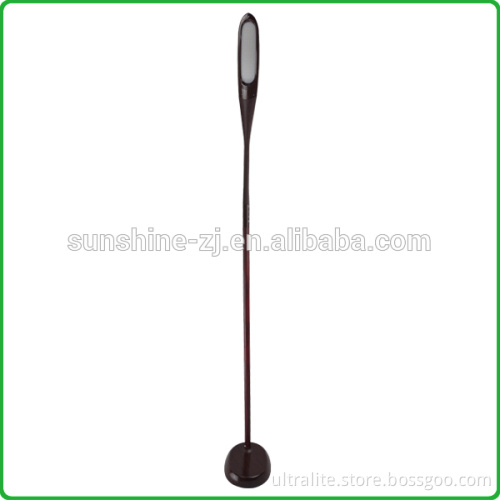 Dimmable led desk lamp with wood finish